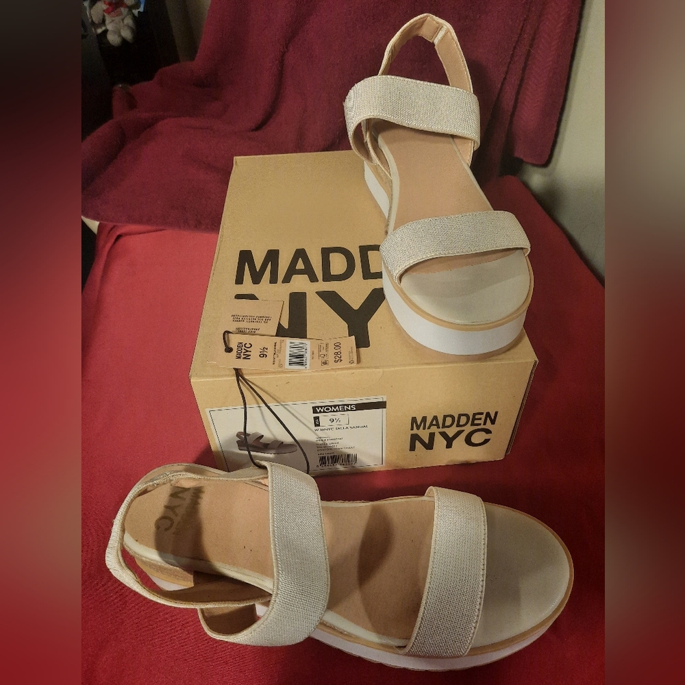 Women's Madden NYC Sandals white